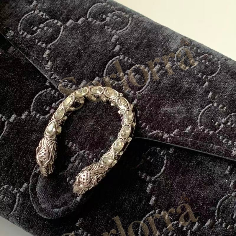 GUCCI DIONYSUS WALLET ON CHAIN