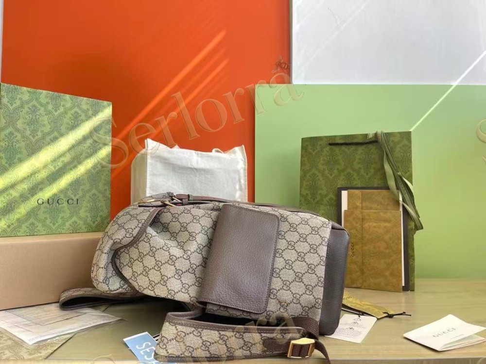 GUCCI OPHIDIA GG MEDIUM BACKPACK