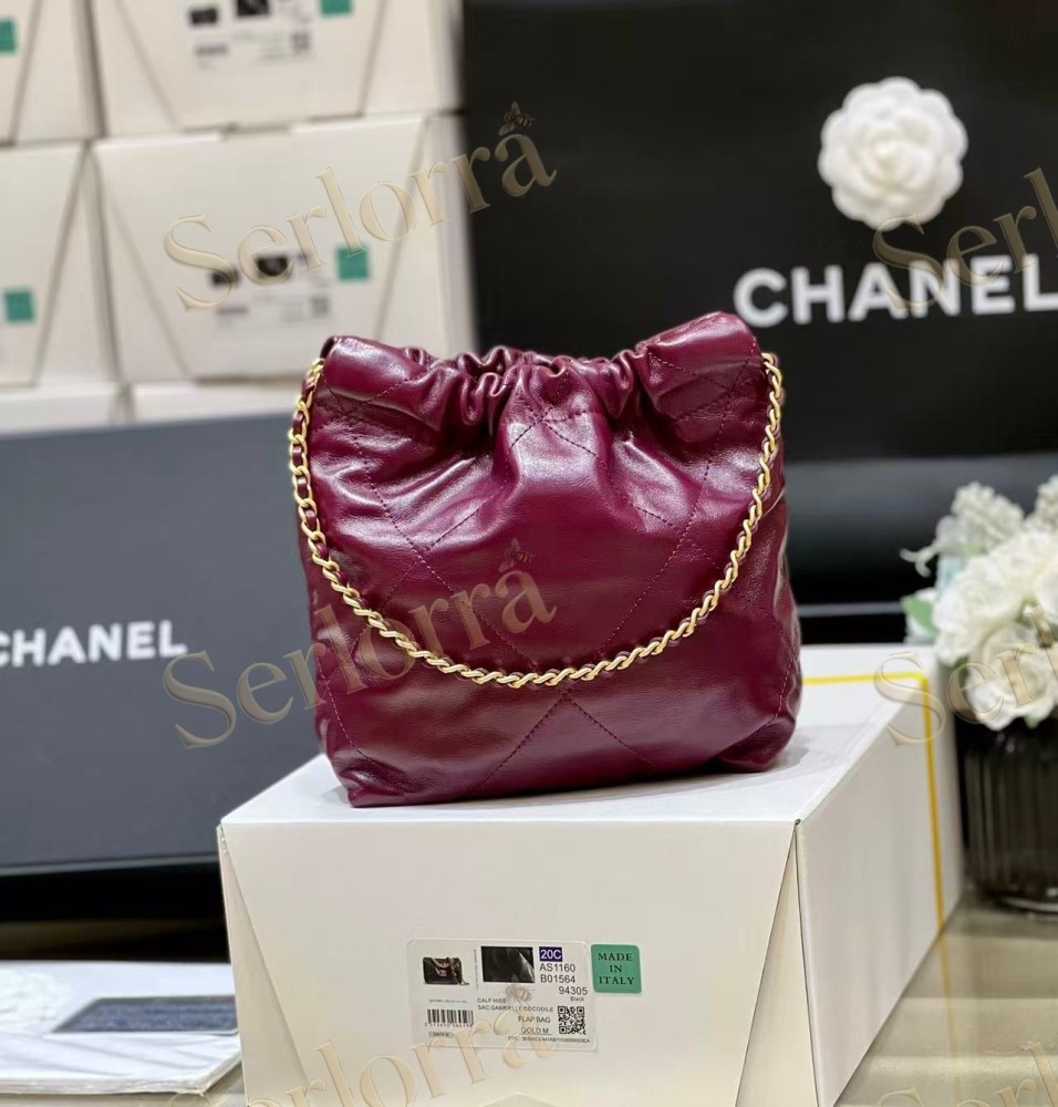 CHANEL MASTER 22 MINI ONDA VERDE CALFSKIN HANDBAG
