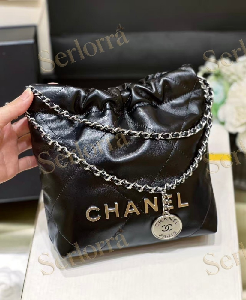 CHANEL MASTER 22 MINI ONDA VERDE CALFSKIN HANDBAG
