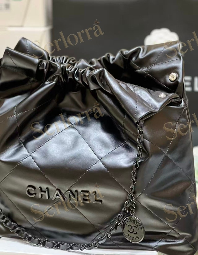 CHANEL MASTER 22 MEDIUM CALFSKIN HANDBAG