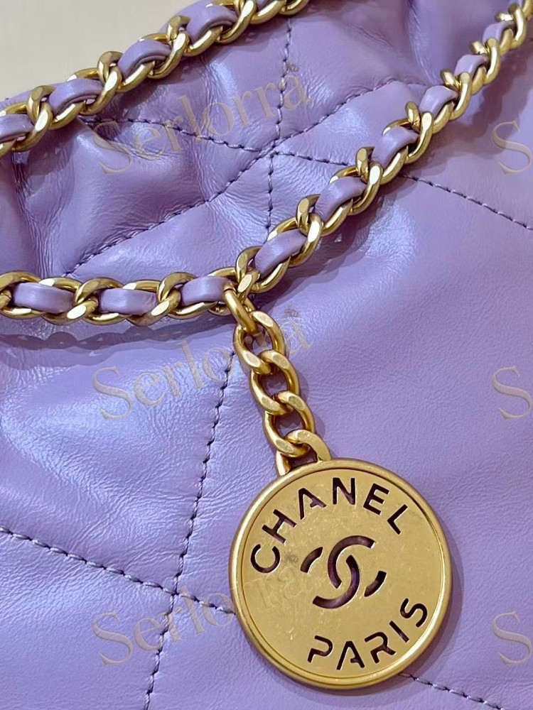CHANEL MASTER 22 MINI ONDA VERDE CALFSKIN HANDBAG