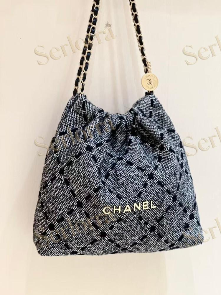 CHANEL MASTER 22 MEDIUM TWEED HANDBAG