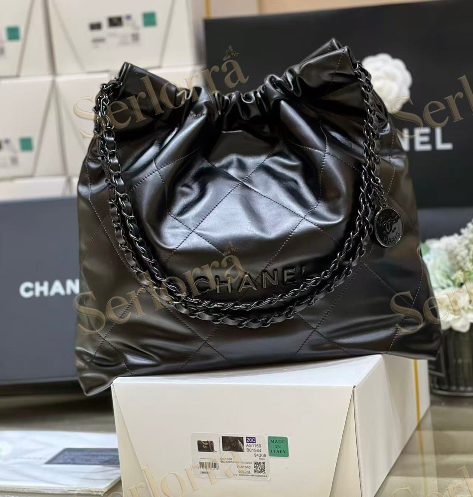 CHANEL MASTER 22 MEDIUM CALFSKIN HANDBAG