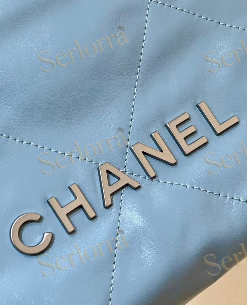 CHANEL MASTER 22 MINI ONDA VERDE CALFSKIN HANDBAG