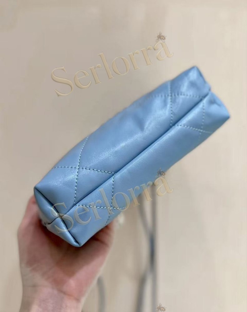 CHANEL MASTER 22 MINI ONDA VERDE CALFSKIN HANDBAG