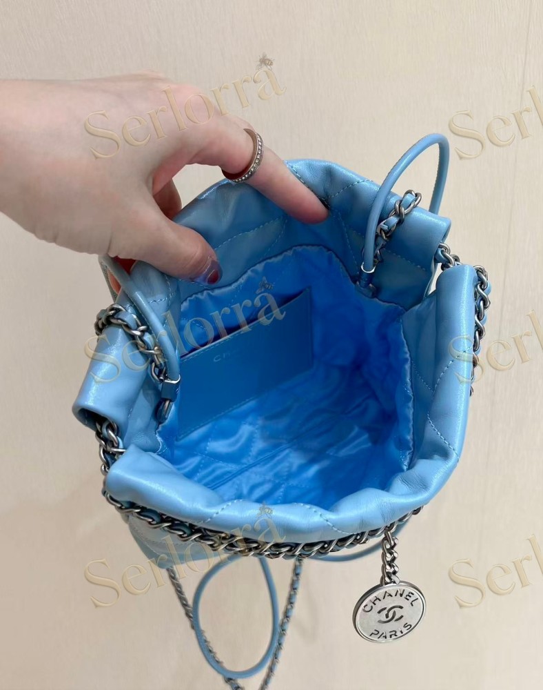 CHANEL MASTER 22 MINI ONDA VERDE CALFSKIN HANDBAG