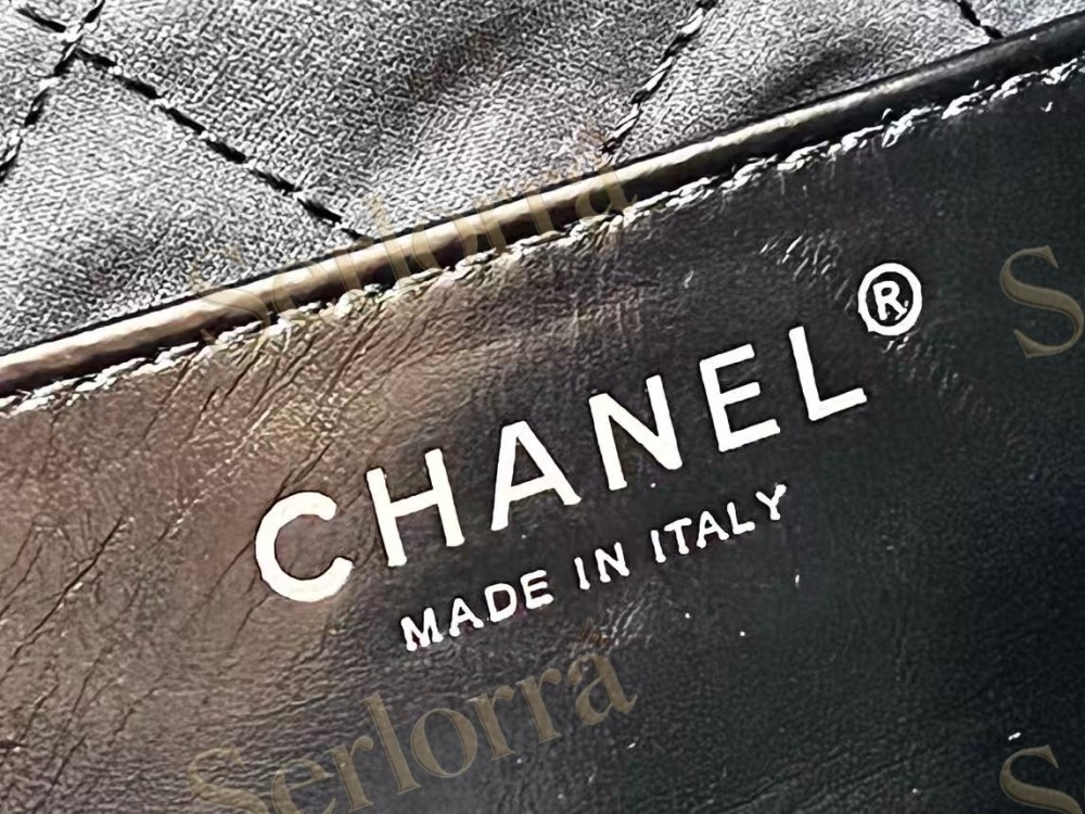 CHANEL MASTER 22 MINI ONDA VERDE CALFSKIN HANDBAG