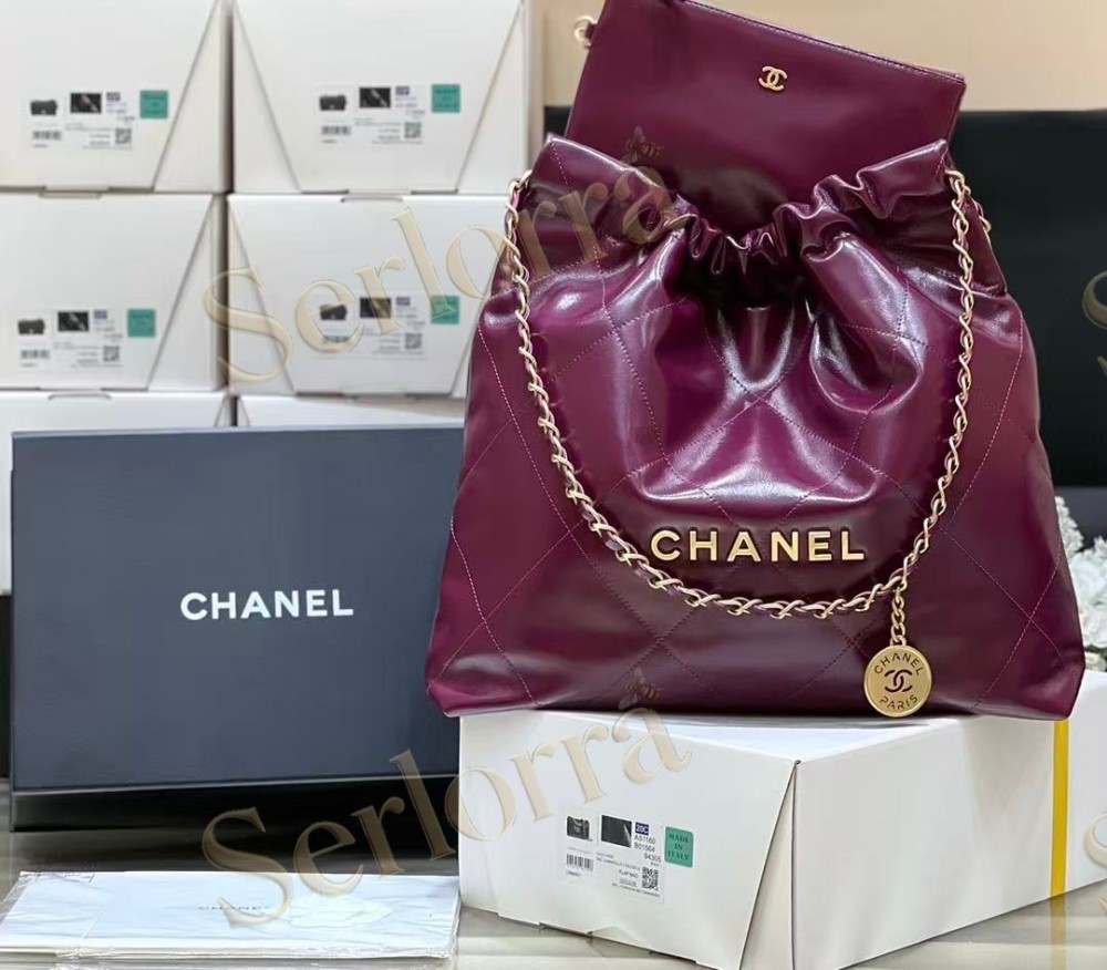 CHANEL MASTER 22 MEDIUM CALFSKIN HANDBAG