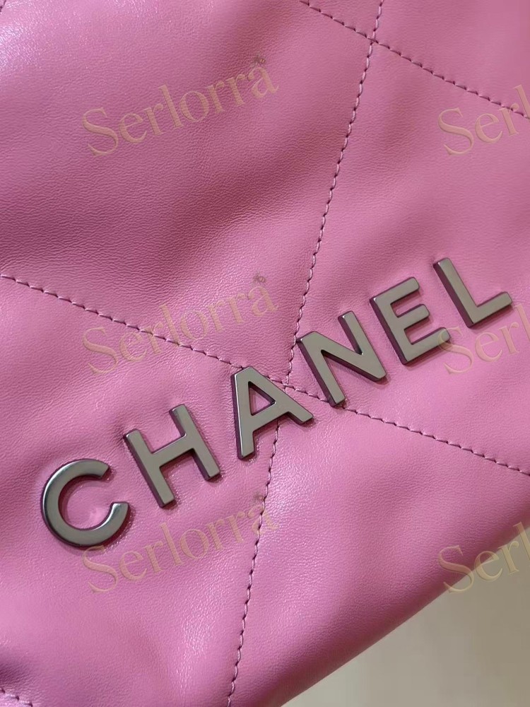 CHANEL MASTER 22 MINI ONDA VERDE CALFSKIN HANDBAG