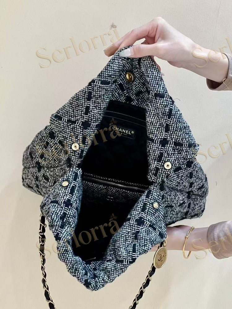 CHANEL MASTER 22 MEDIUM TWEED HANDBAG