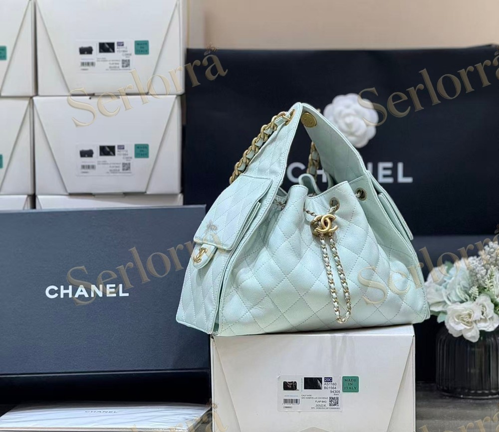 CHANEL MASTER 25 SMALL HAAS GRAINED CALFSKIN HANDBAG