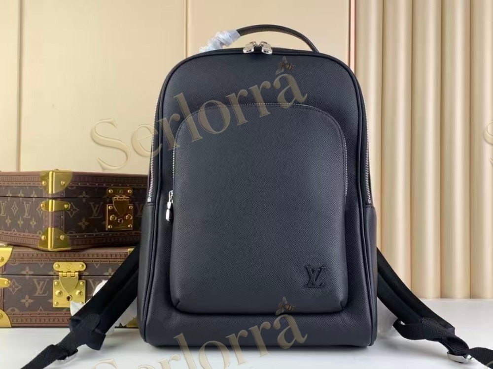 LOUIS VUITTON AVENUE BACKPACK