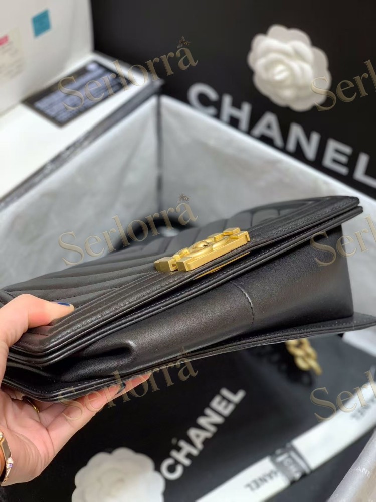 CHANEL MASTER BOY OLD MEDIUM CHEVRON