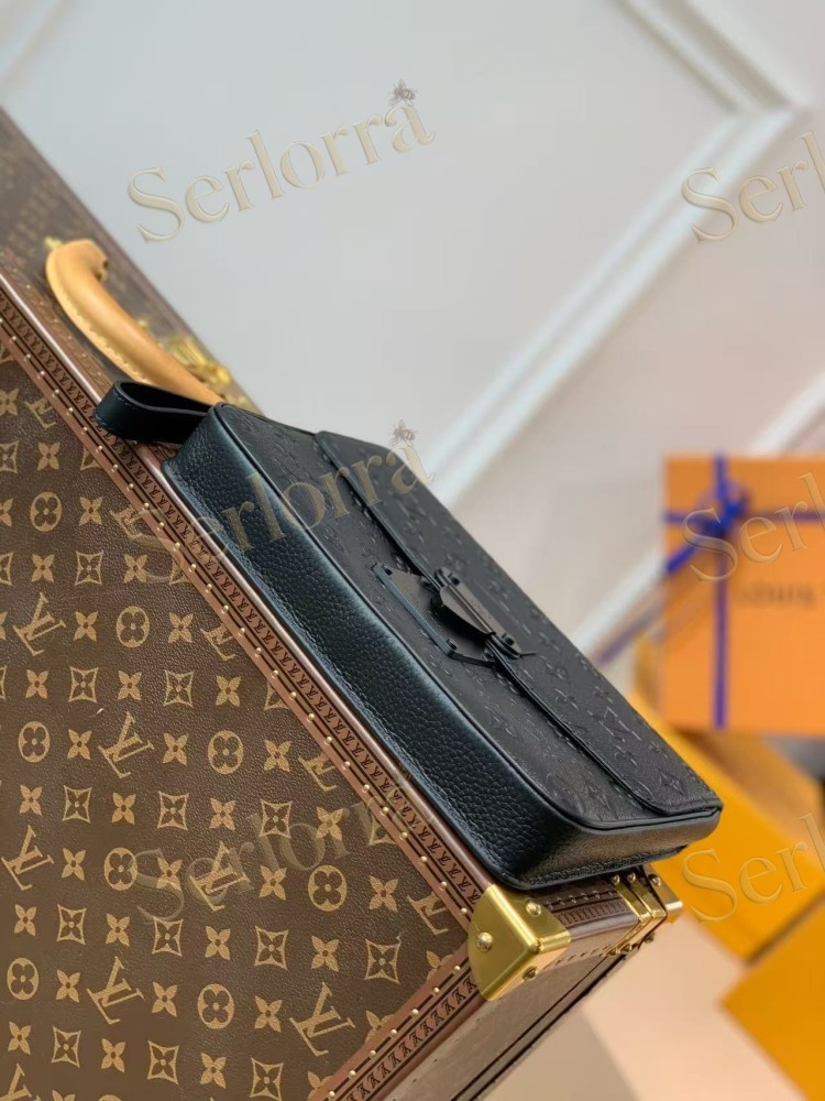 LOUIS VUITTON S LOCK 4A HANDBAG