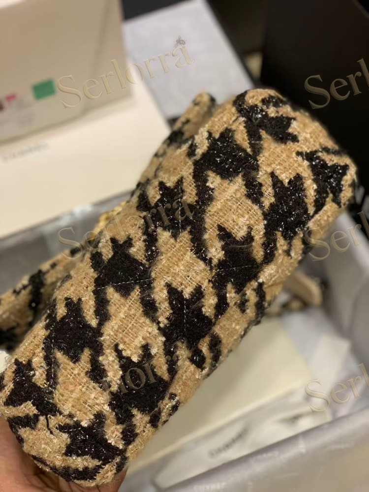 CHANEL MASTER MAXI 19 MESH FLAP WITH TWO-TONE CHAIN
