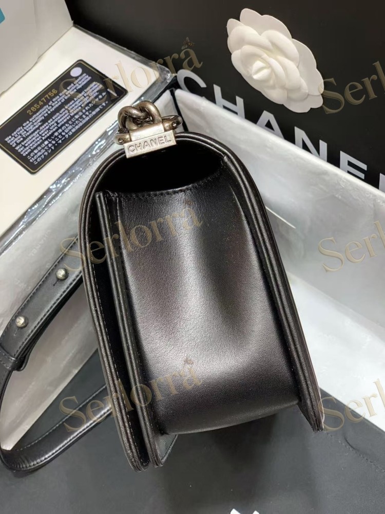 CHANEL MASTER MEDIUM BOY STINGRAY