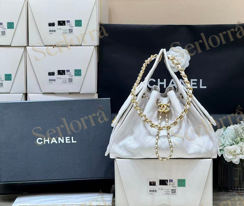 CHANEL MASTER 25 SMALL HAAS GRAINED CALFSKIN HANDBAG