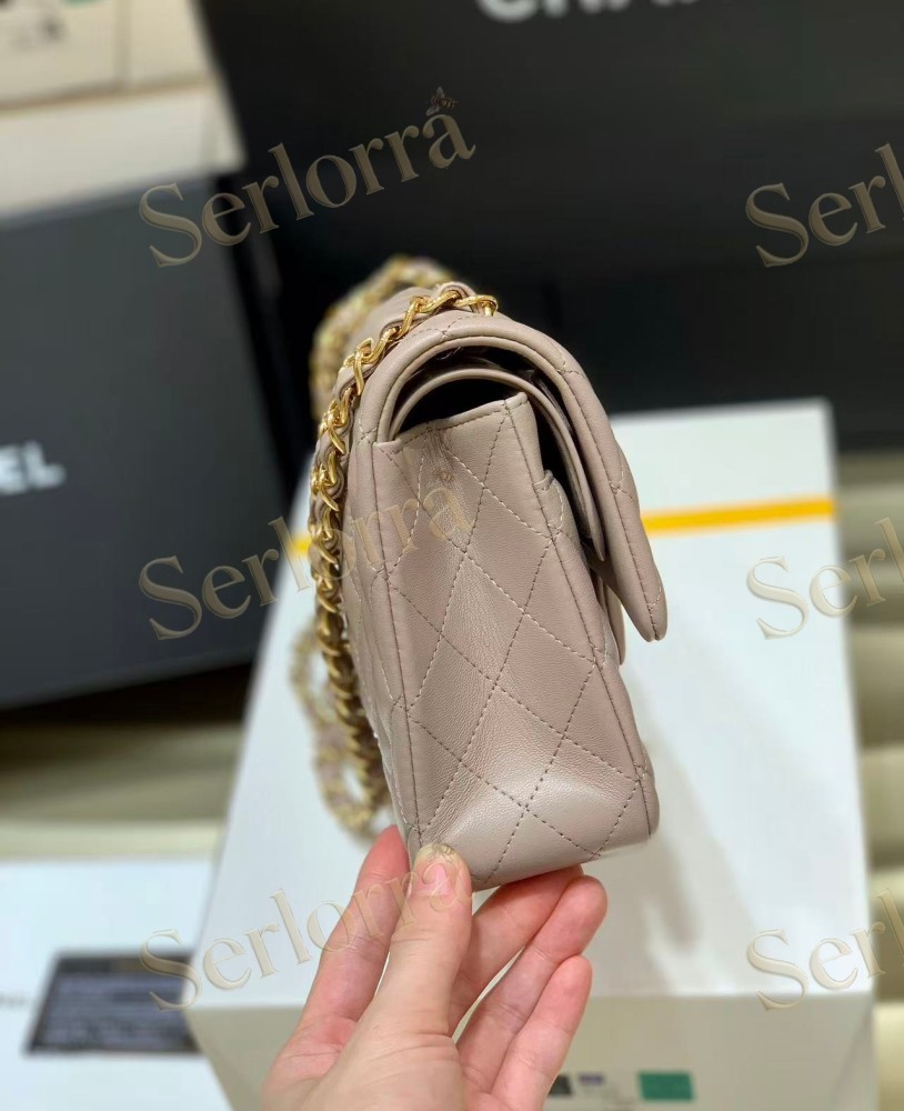 489CHANEL MASTER MEDIUM GR LAMBSKIN CLASSIC FLAP