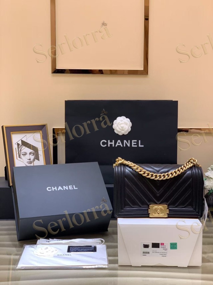 CHANEL MASTER BOY OLD MEDIUM CHEVRON