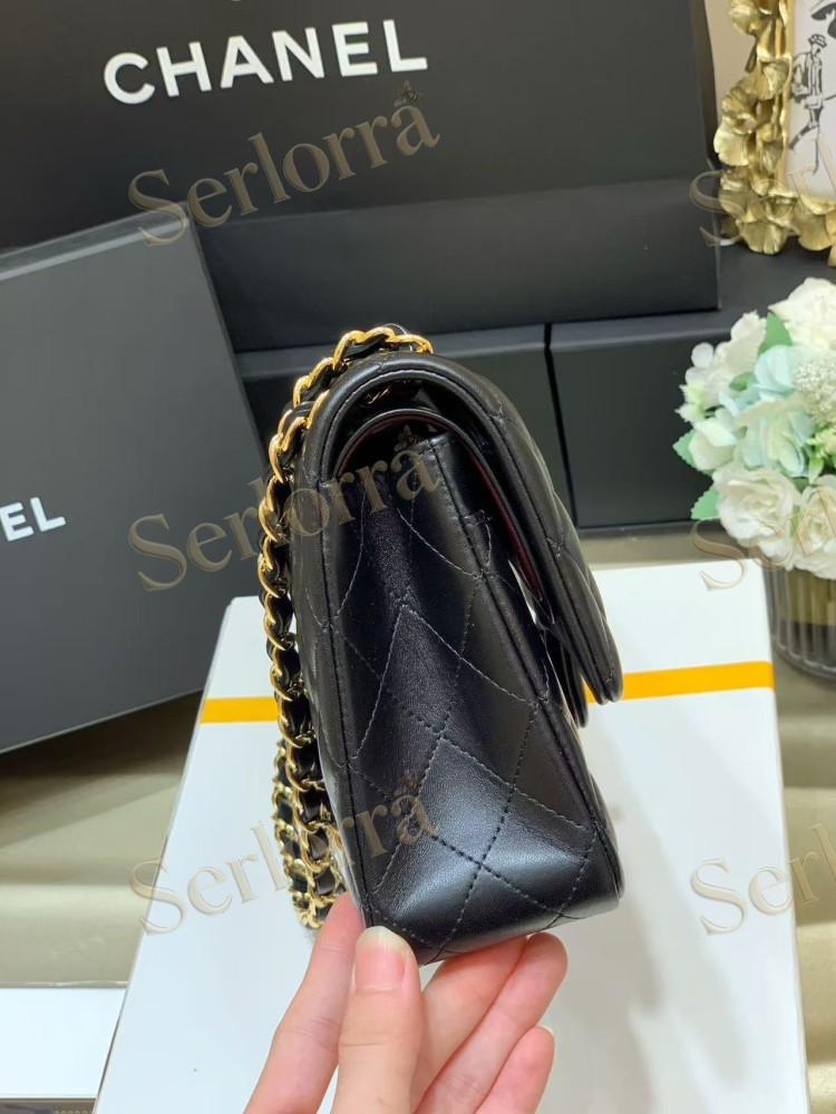 CHANEL MASTER MEDIUM GR LAMBSKIN CLASSIC FLAP