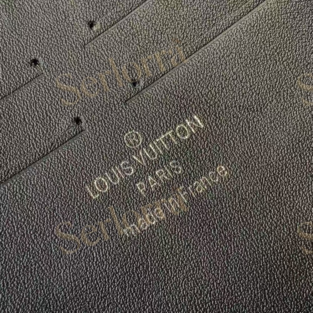 LOUIS VUITTON S LOCK 4A HANDBAG