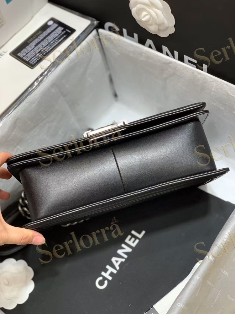 CHANEL MASTER MEDIUM BOY STINGRAY
