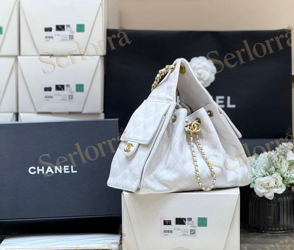 CHANEL MASTER 25 SMALL HAAS GRAINED CALFSKIN HANDBAG