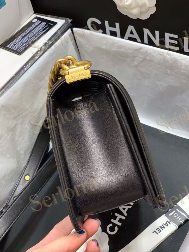 CHANEL MASTER BOY OLD MEDIUM CHEVRON