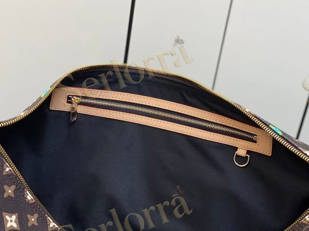 LOUIS VUITTON KEEPALL BANDOULIÈRE 50