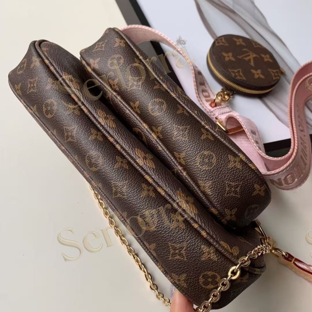 LOUIS VUITTON MULTI POCHETTE ACCESSOIRES