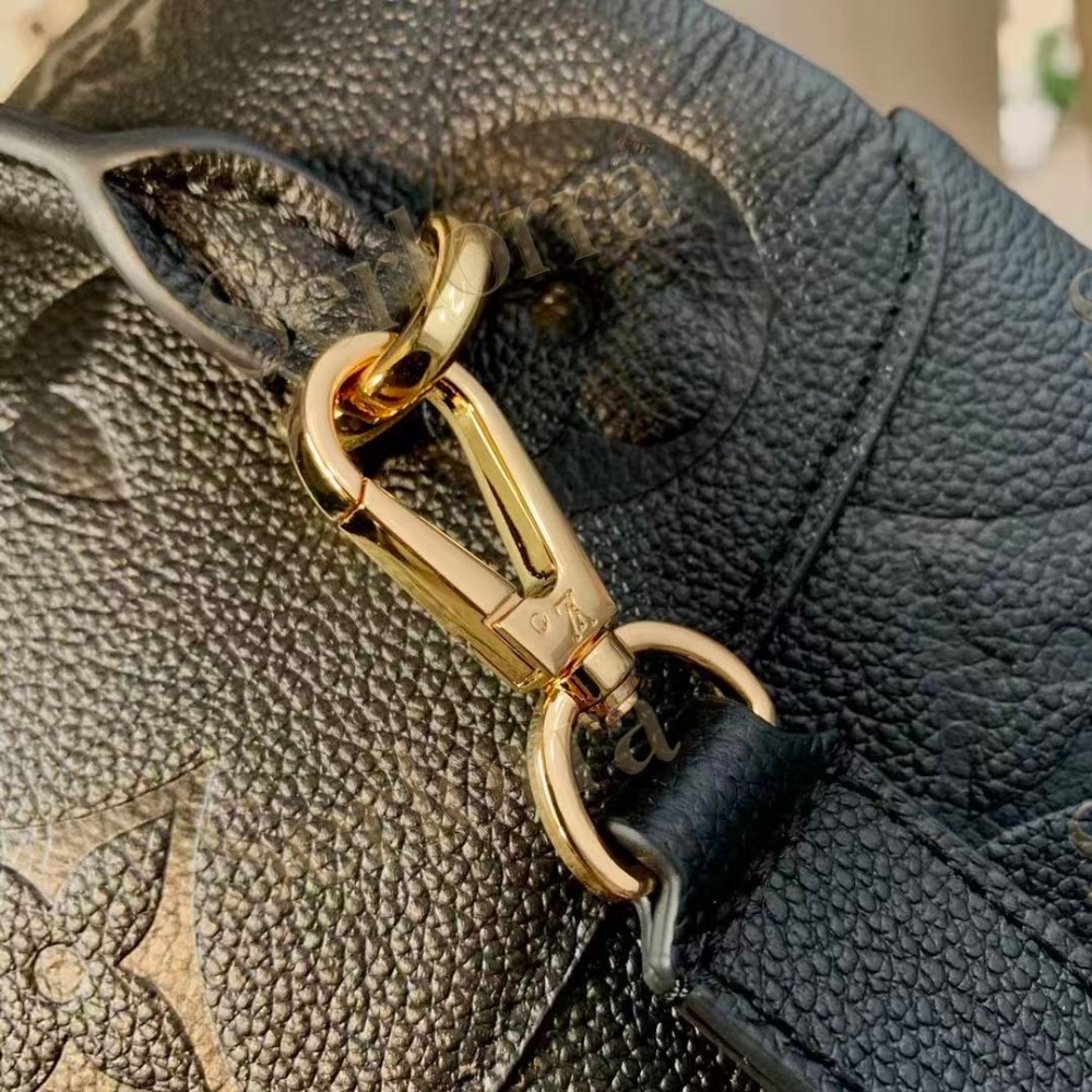 LOUIS VUITTON MADELEINE MM