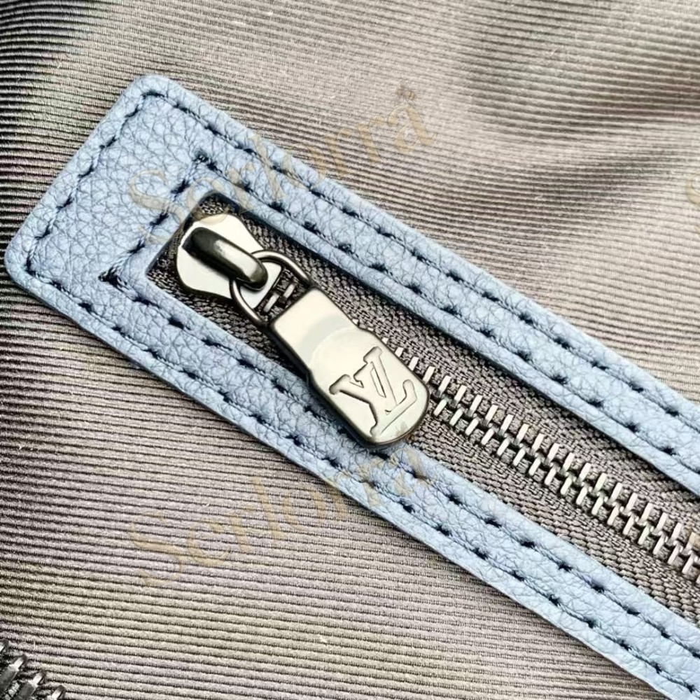 LOUIS VUITTON KEEPALL BANDOULIÈRE 50