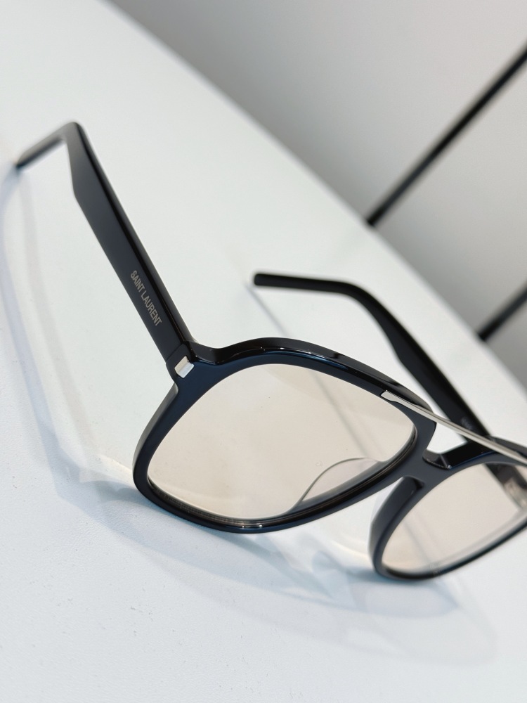SAINT LAURENT PARIS SUNGLASSES
