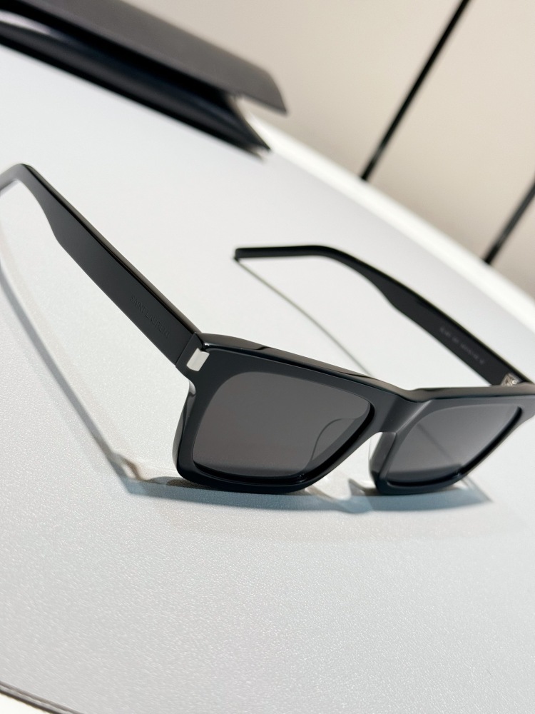 SAINT LAURENT SUNGLASSES