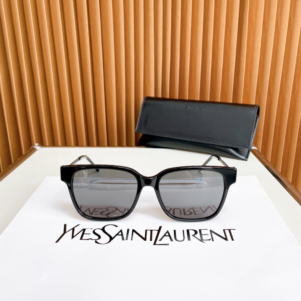 SAINT LAURENT  SUNGLASSES