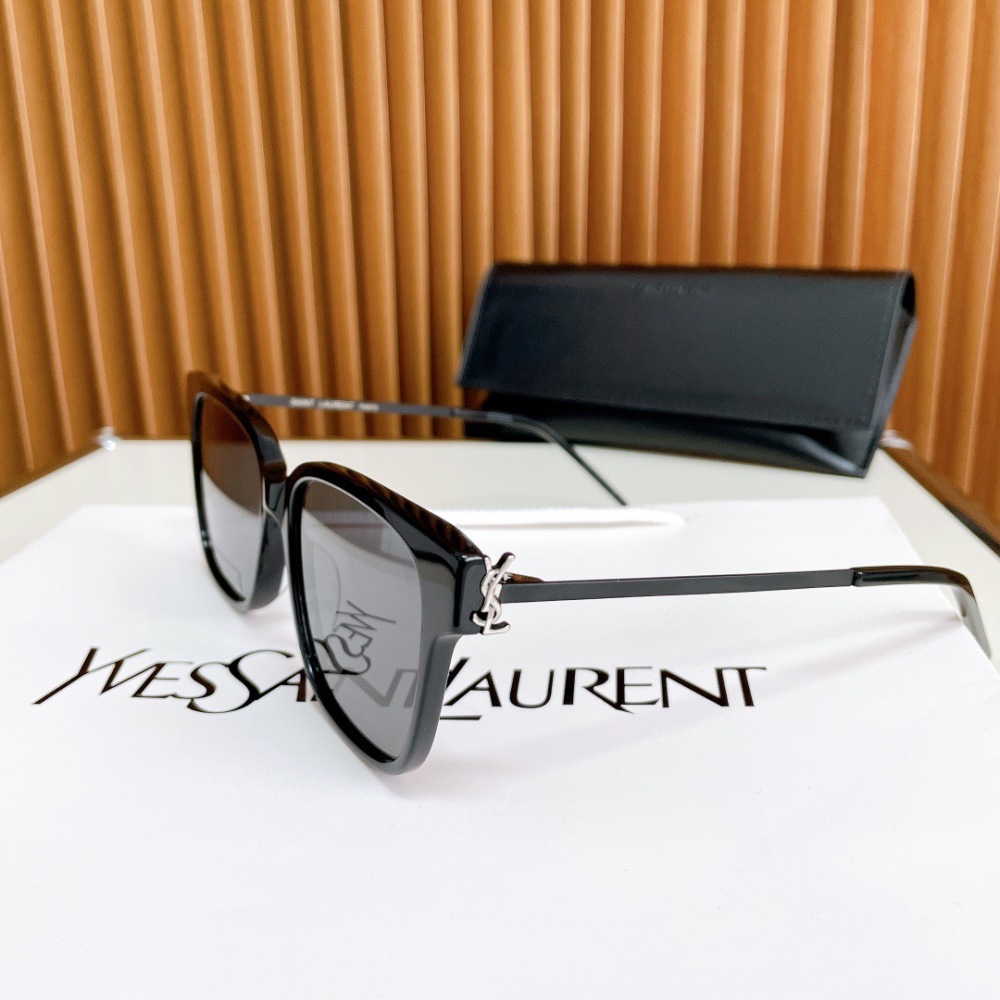 SAINT LAURENT  SUNGLASSES