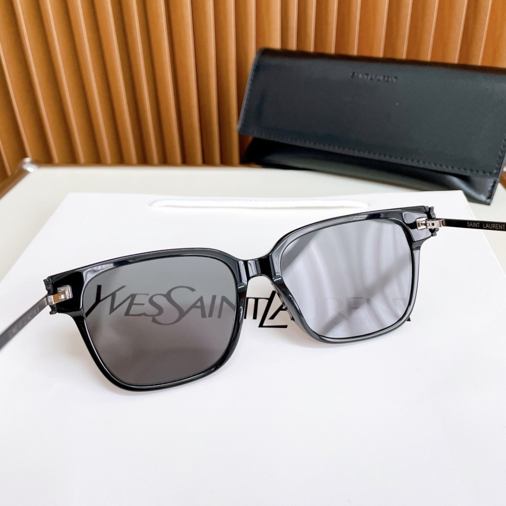 SAINT LAURENT  SUNGLASSES