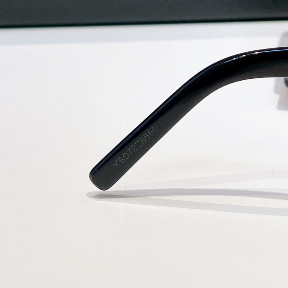 SAINT LAURENT  SUNGLASSES