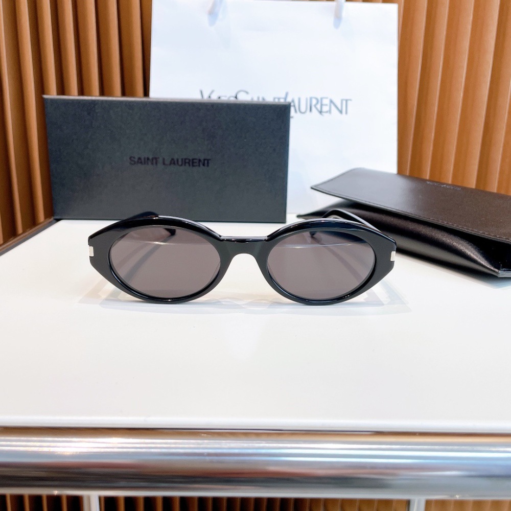 SAINT LAURENT  SUNGLASSES