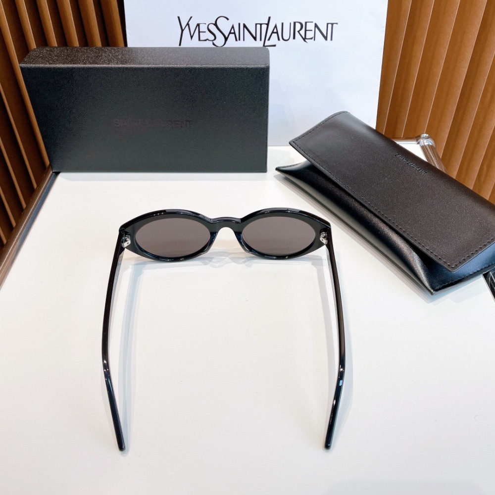SAINT LAURENT  SUNGLASSES