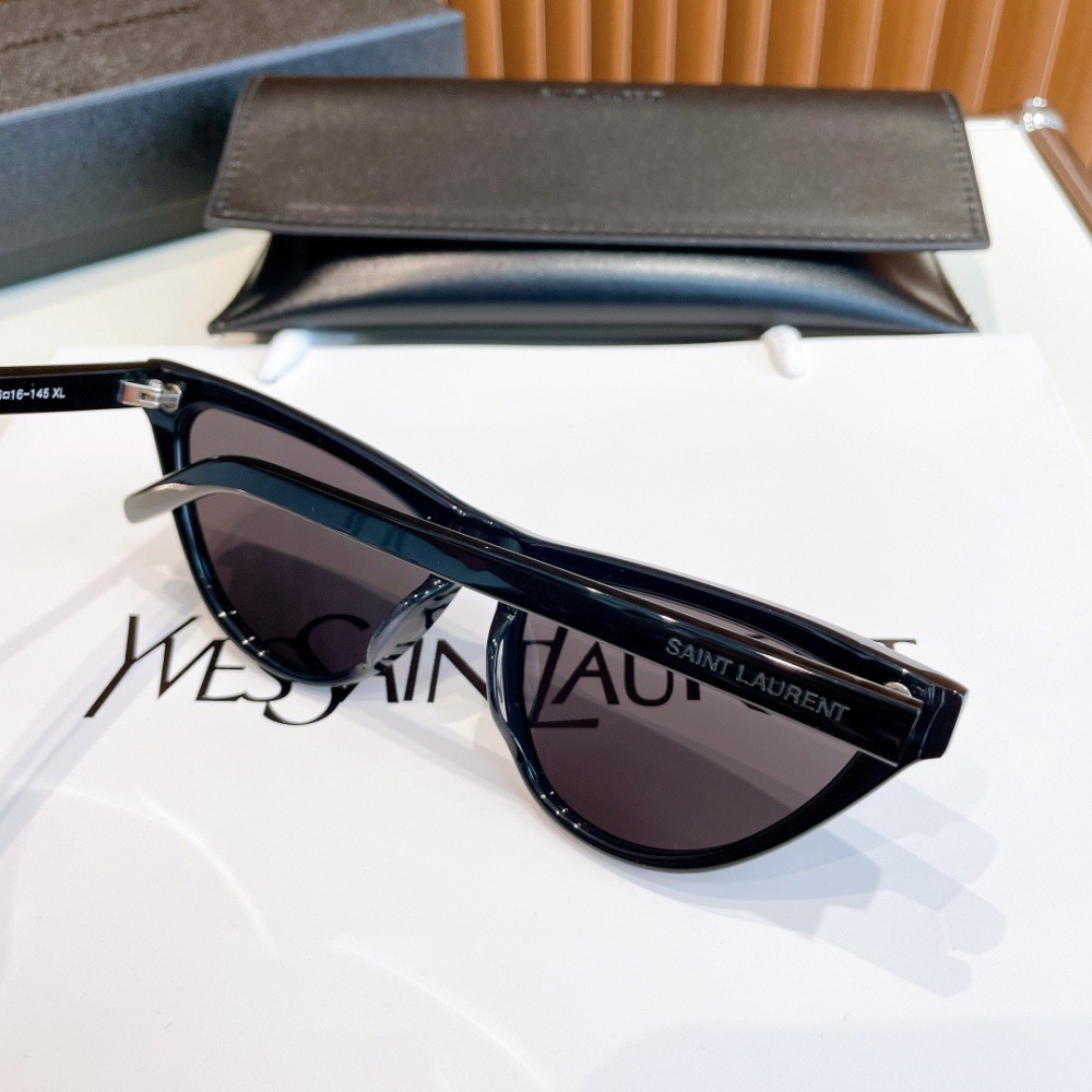 SAINT LAURENT  SUNGLASSES