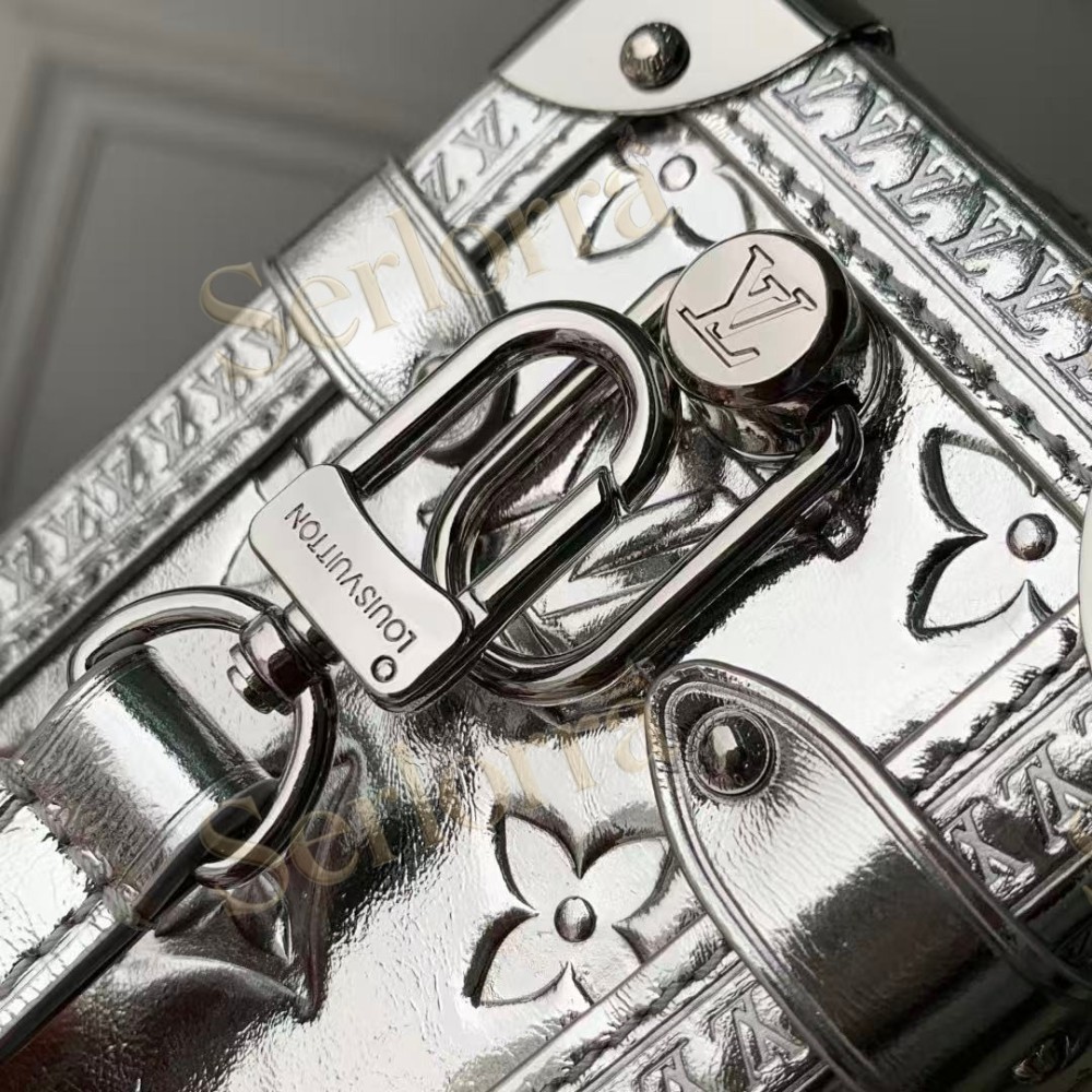 LOUIS VUITTON SIDE TRUNK MM