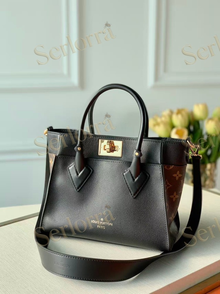 LOUIS VUITTON ON MY SIDE PM