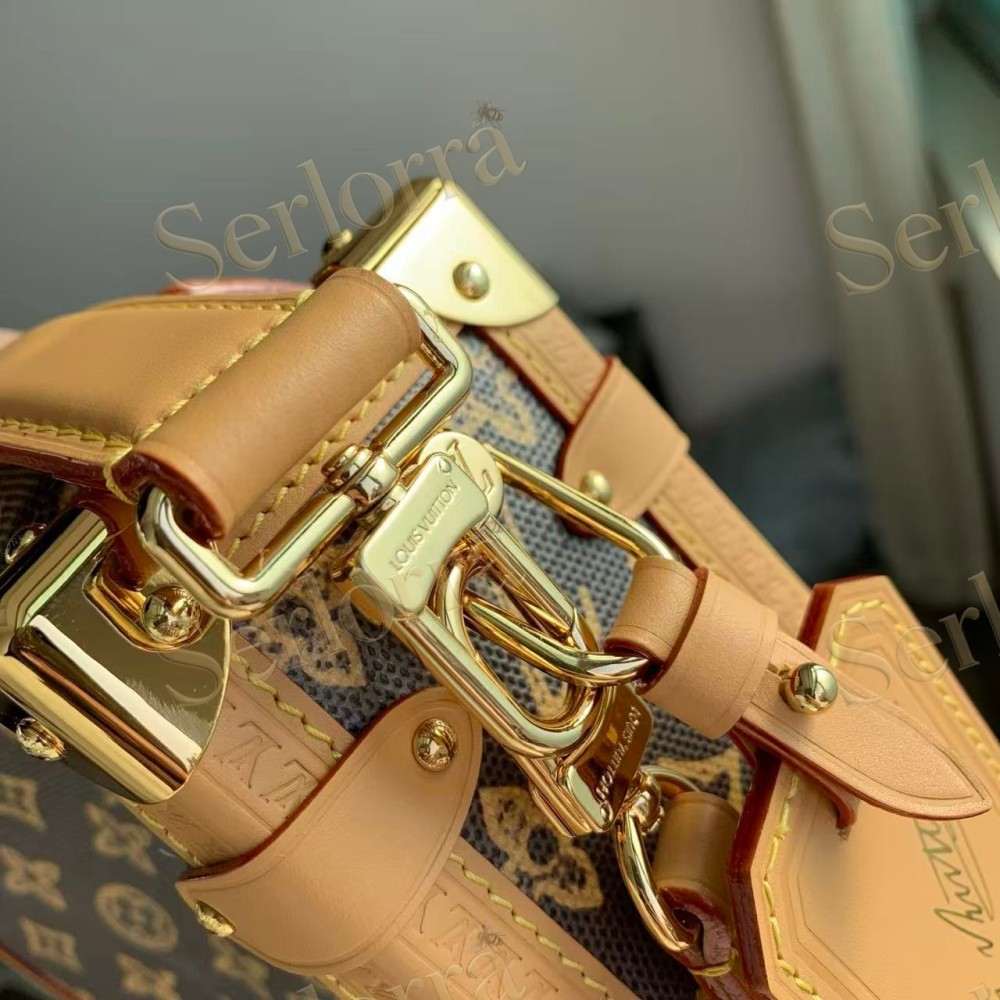 LOUIS VUITTON SIDE TRUNK