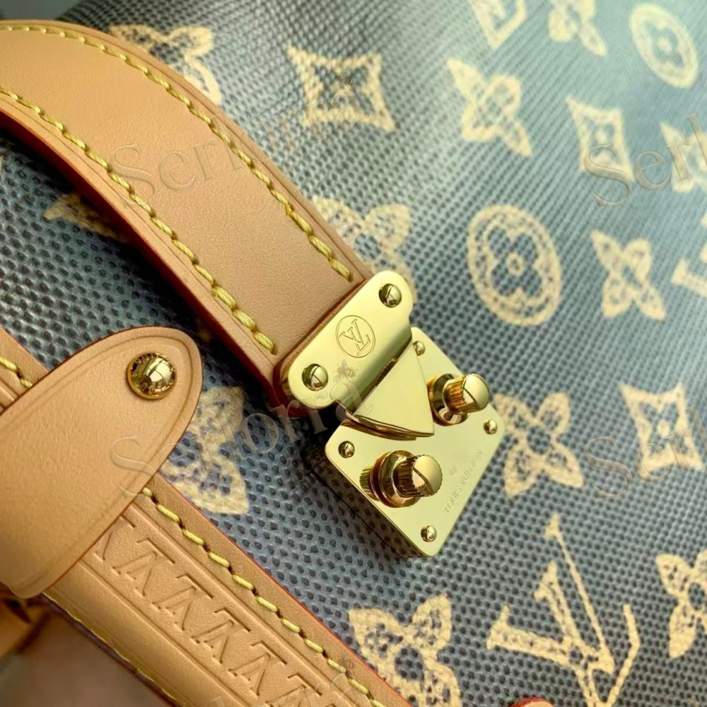 LOUIS VUITTON SIDE TRUNK
