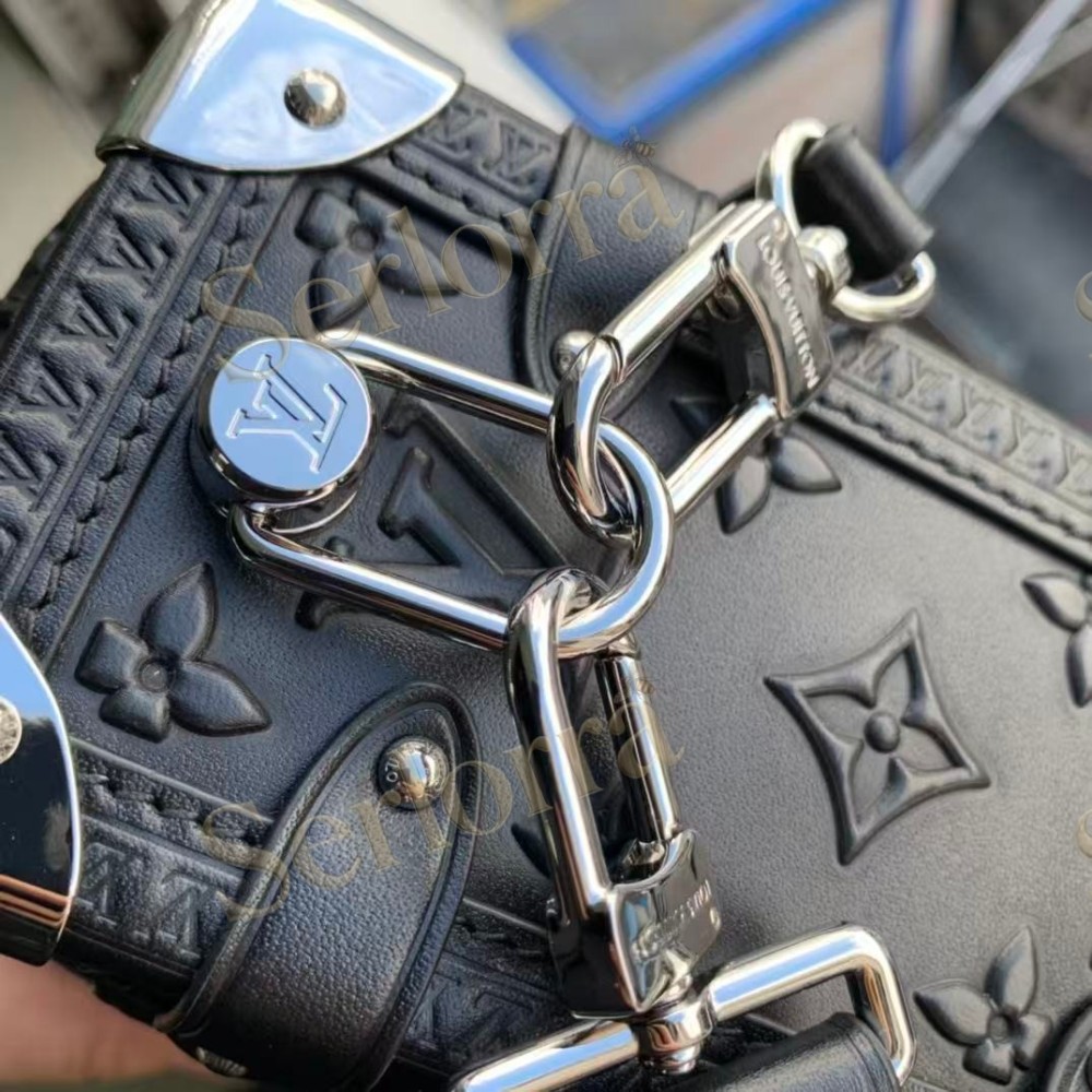 LOUIS VUITTON SIDE TRUNK