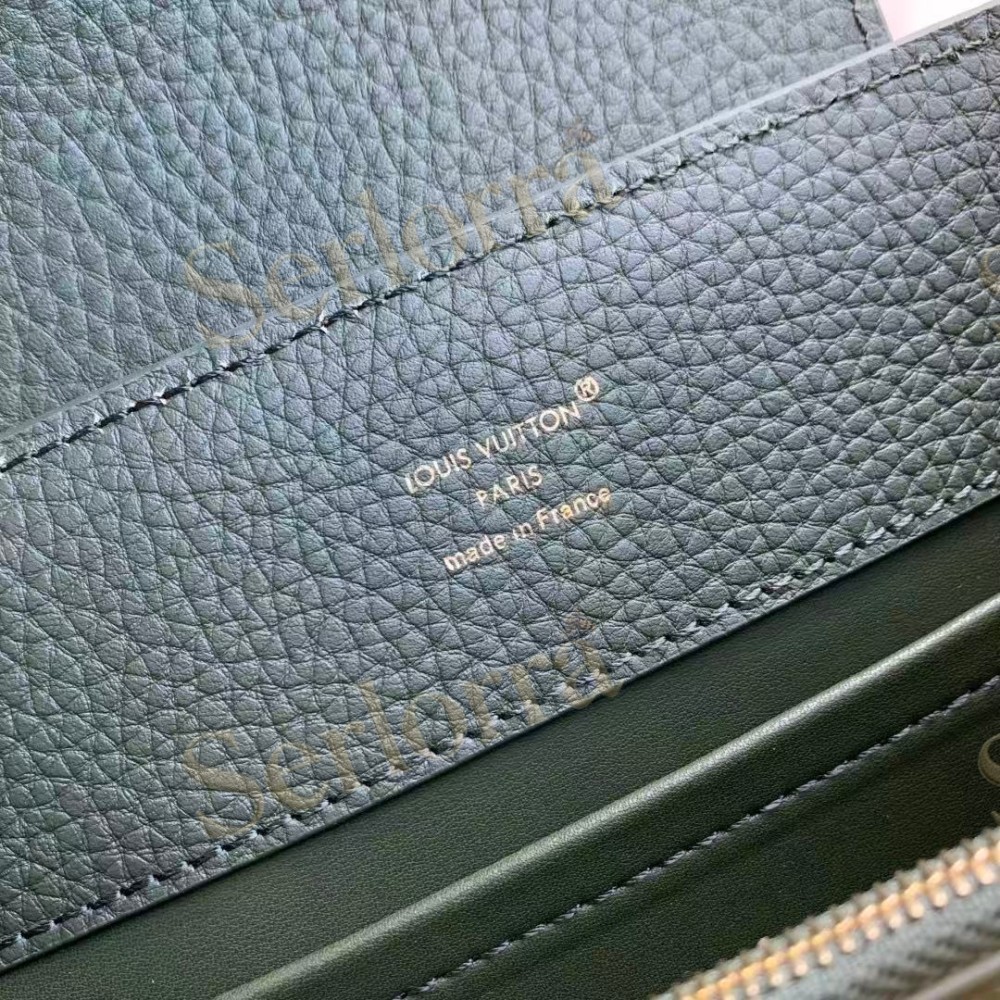 LOUIS VUITTON CAPUCINES BB