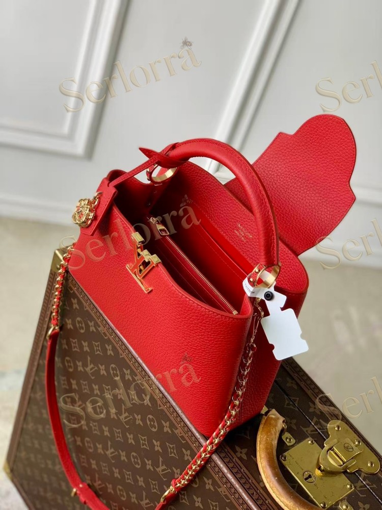 LOUIS VUITTON CAPUCINES EAST-WEST