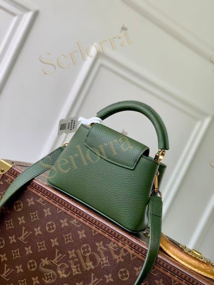 LOUIS VUITTON CAPUCINES MINI